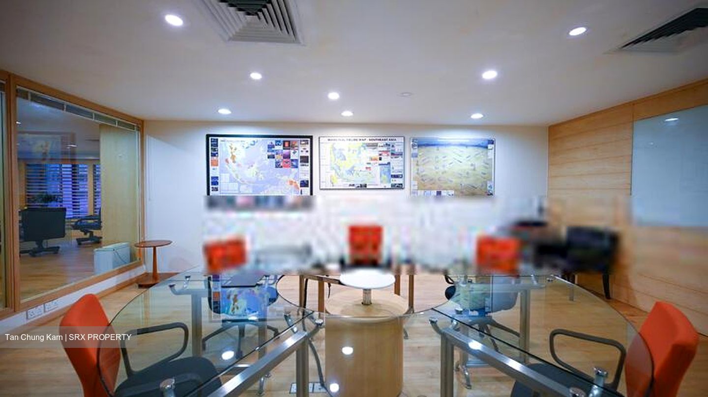 The Octagon (D1), Office #476975661